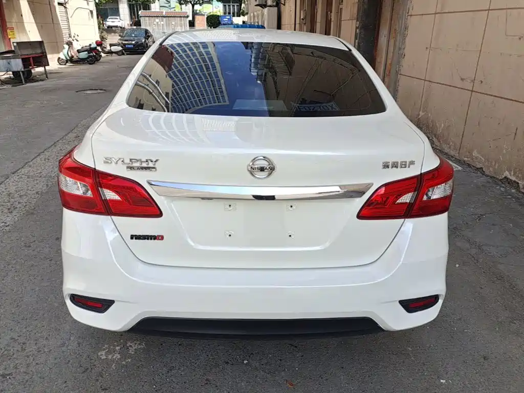 Nissan SYLPHY, миниатюра 6