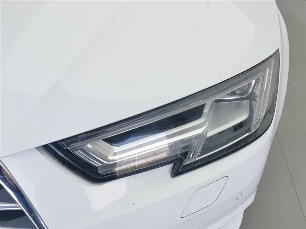 Audi A4L 2018 30th Anniversary 40 TFSI Progressive фото 7
