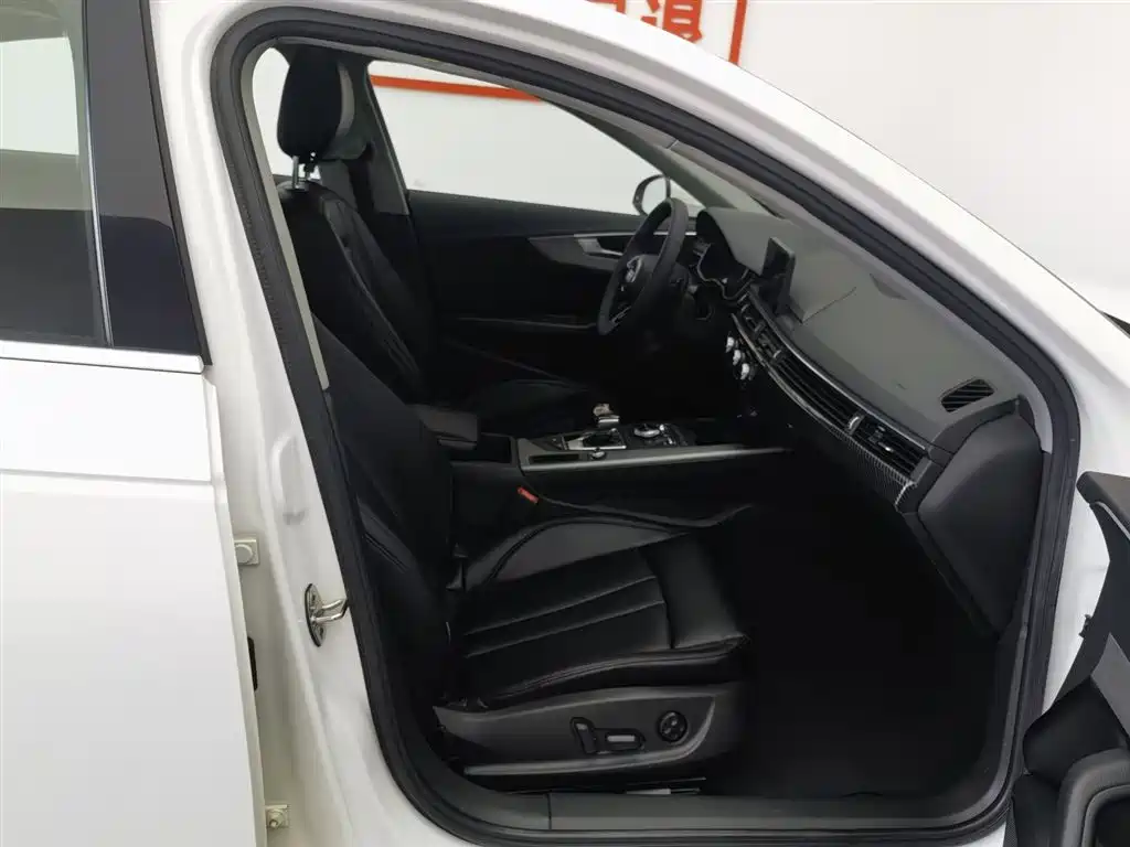 Audi A4L 2018 30th Anniversary 40 TFSI Progressive фото 23
