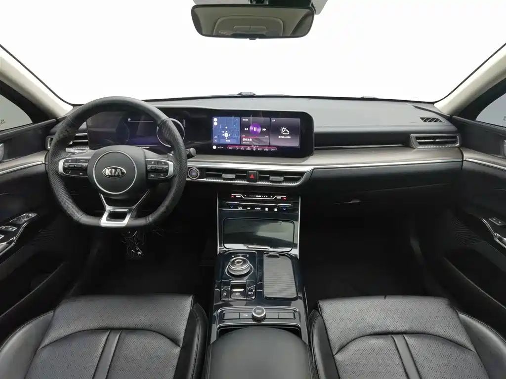 Kia K5 2020 270T CVVD Luxury Tech Version фото 5