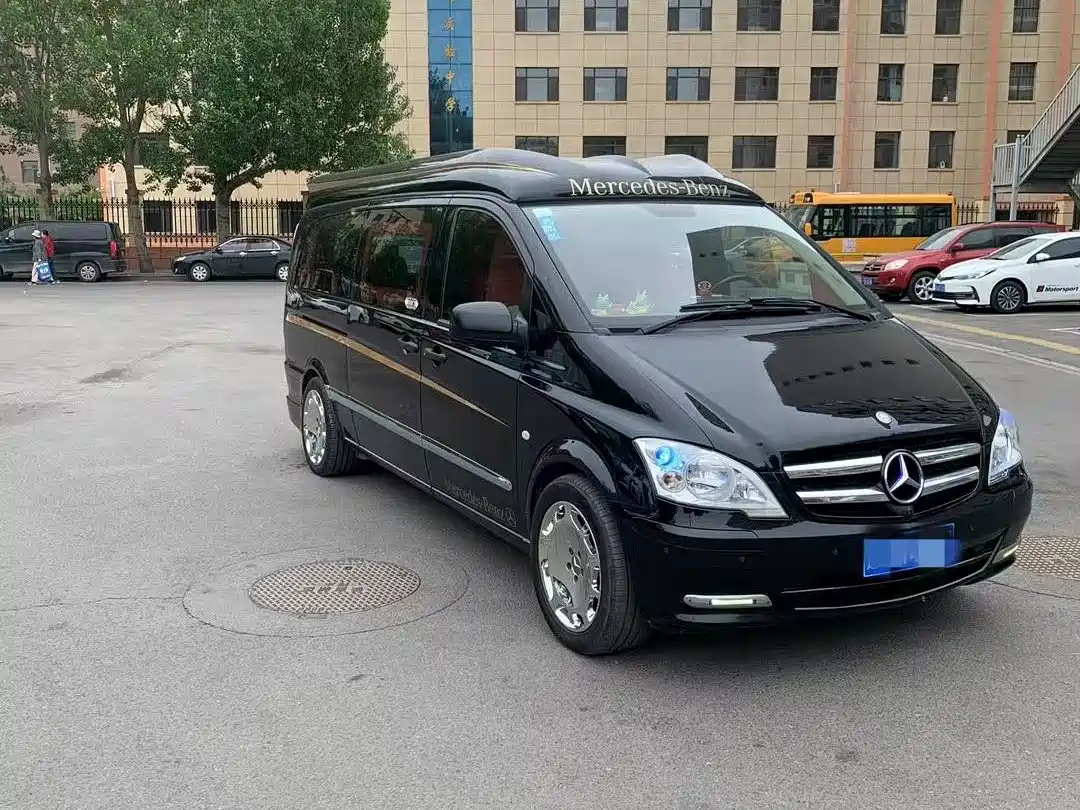 Mercedes-Benz Vito 2013 Model 3.0L Elite Edition фото 2