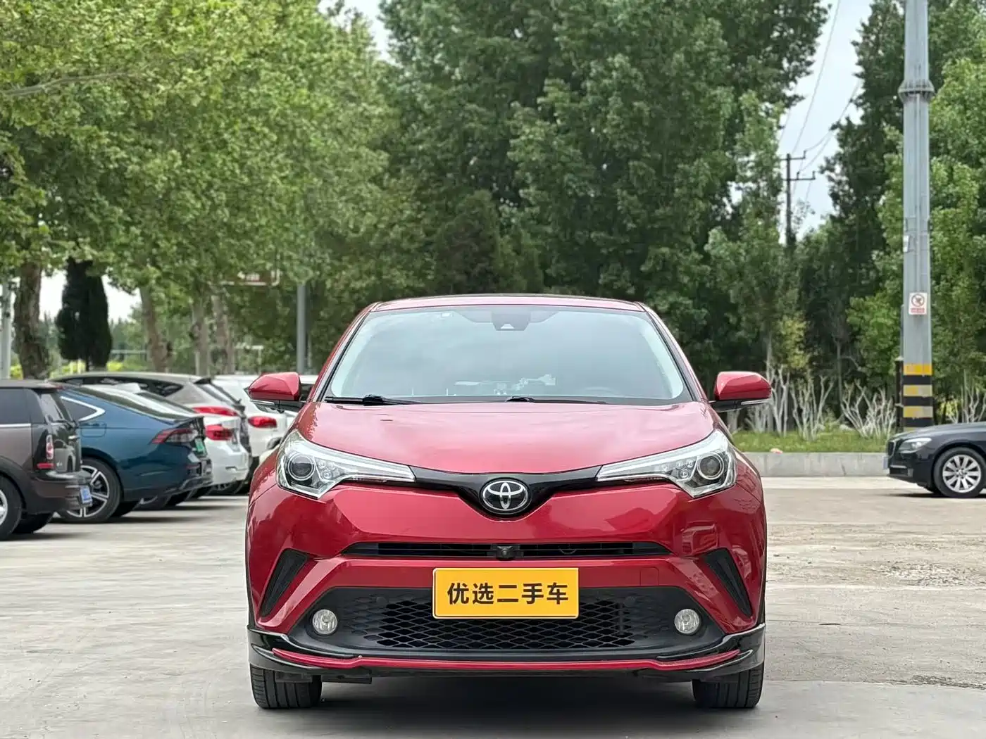 Toyota C-HR 2020 Model 2.0L Leading фото 2