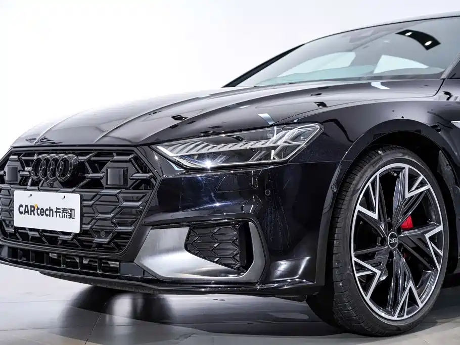 Audi A7L 2025 2024 45 TFSI quattro Black Warrior Edition