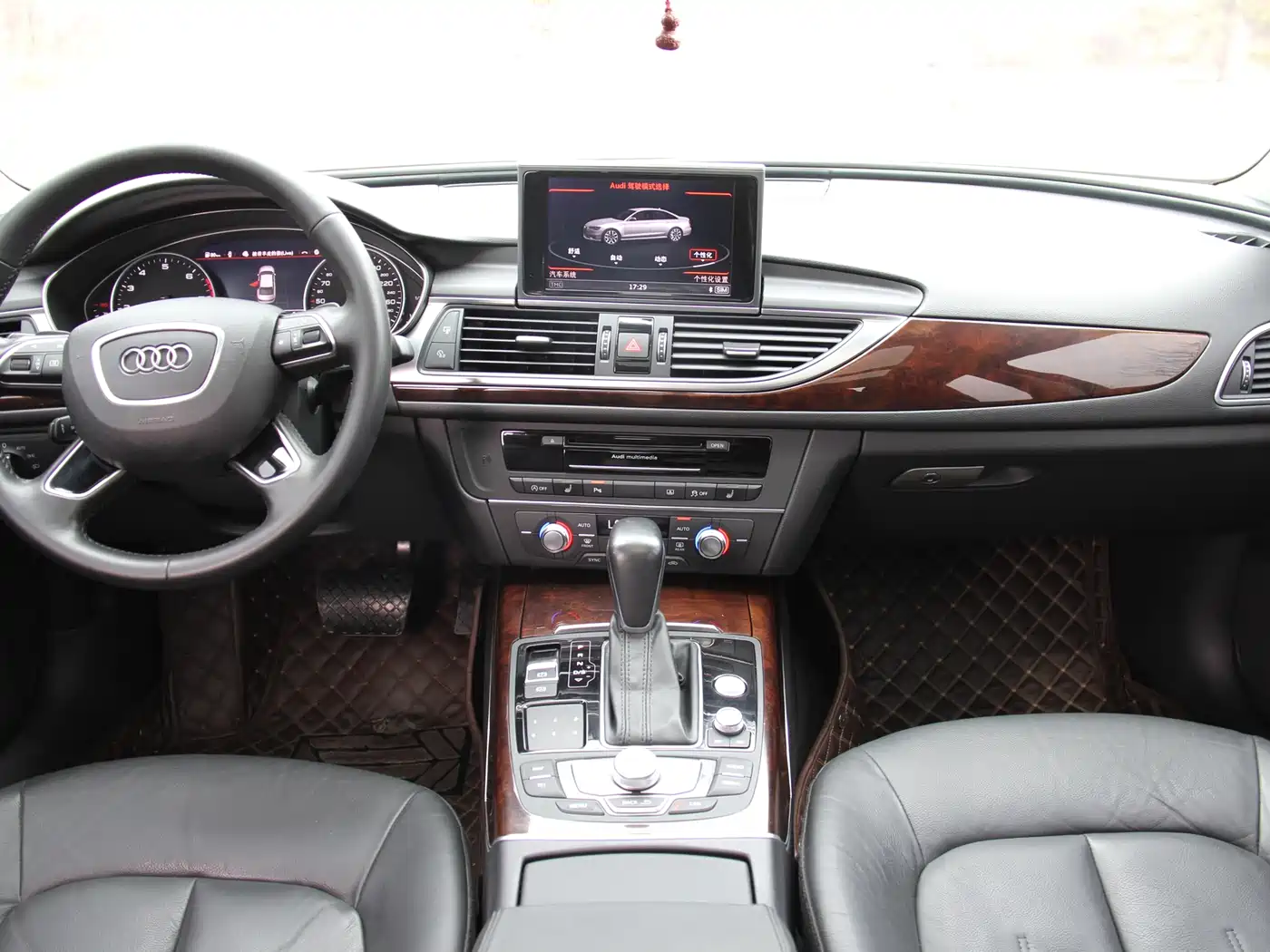 Audi A6L 2017 30 FSI Comfort фото 22