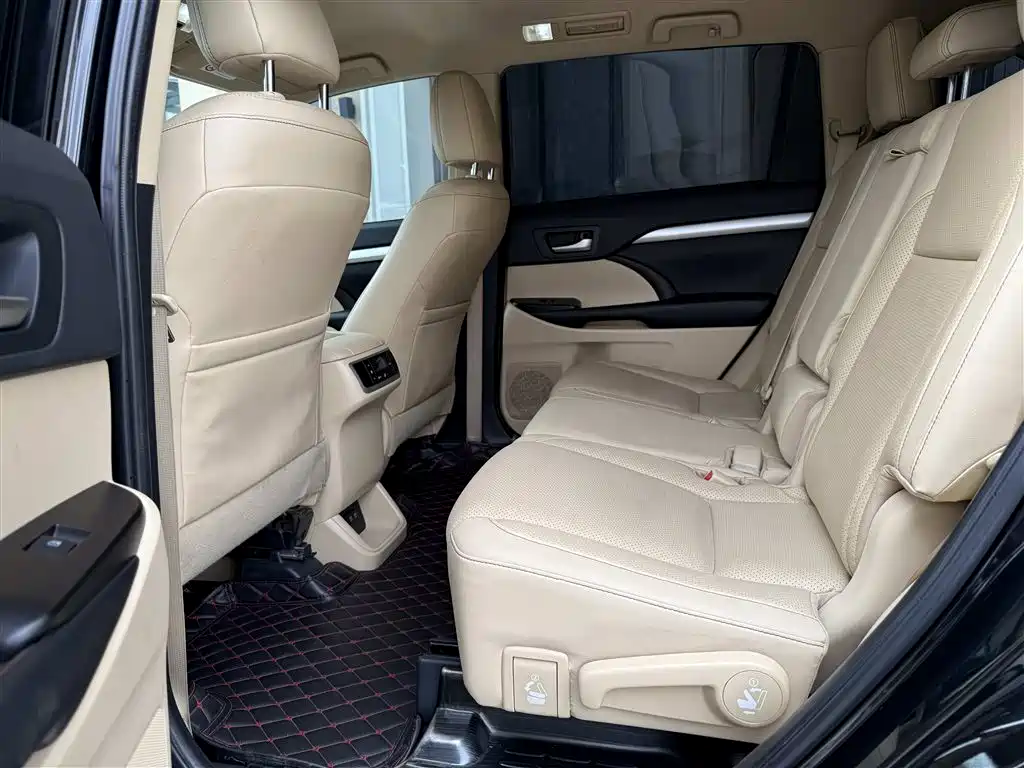 Toyota Highlander 2018 2.0T 2WD Elite 7-seater (China V) фото 5