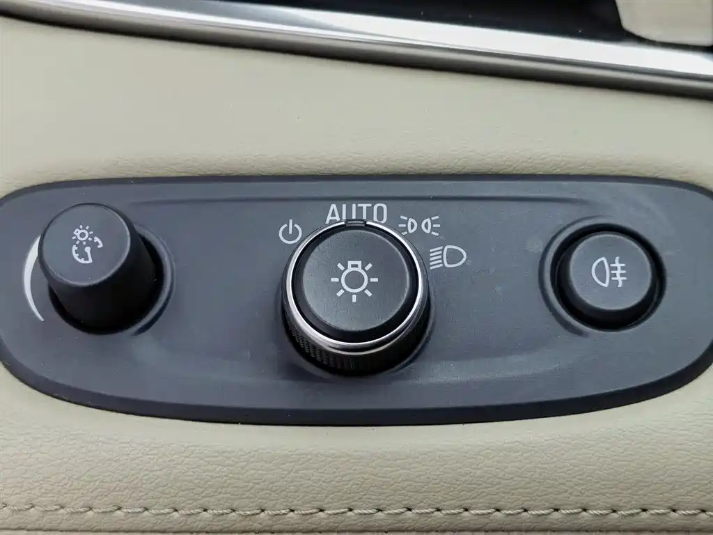 Buick LaCrosse 2018 Model 30H Elite Edition фото 21