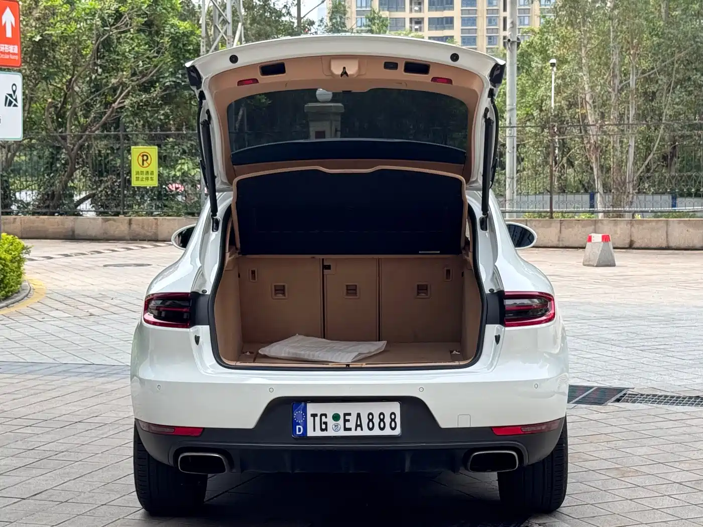 Porsche Macan 2017 Macan 2.0T фото 7