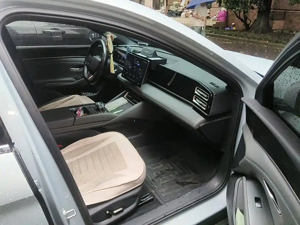 BYD Qin L 2024 2024 DM-i 120KM Superior Edition