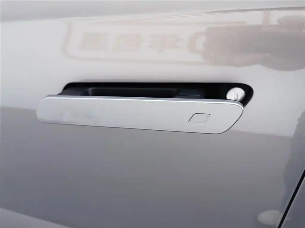 Haval Shenshou 2022 2.0T Smart Premium AWD Edition фото 18
