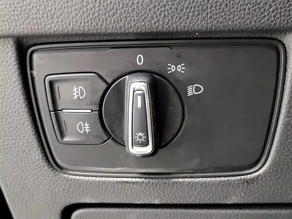 Volkswagen Magotan 2018 330TSI DSG Luxury фото 21