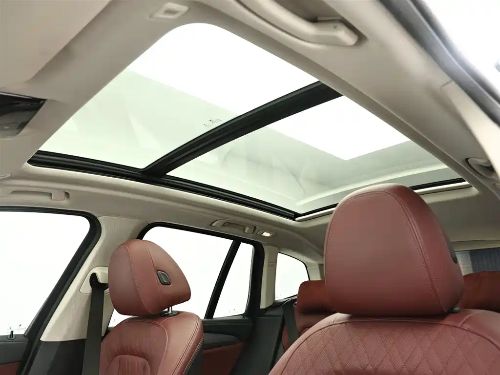 BMW iX3 2022 Innovation Leader фото 13