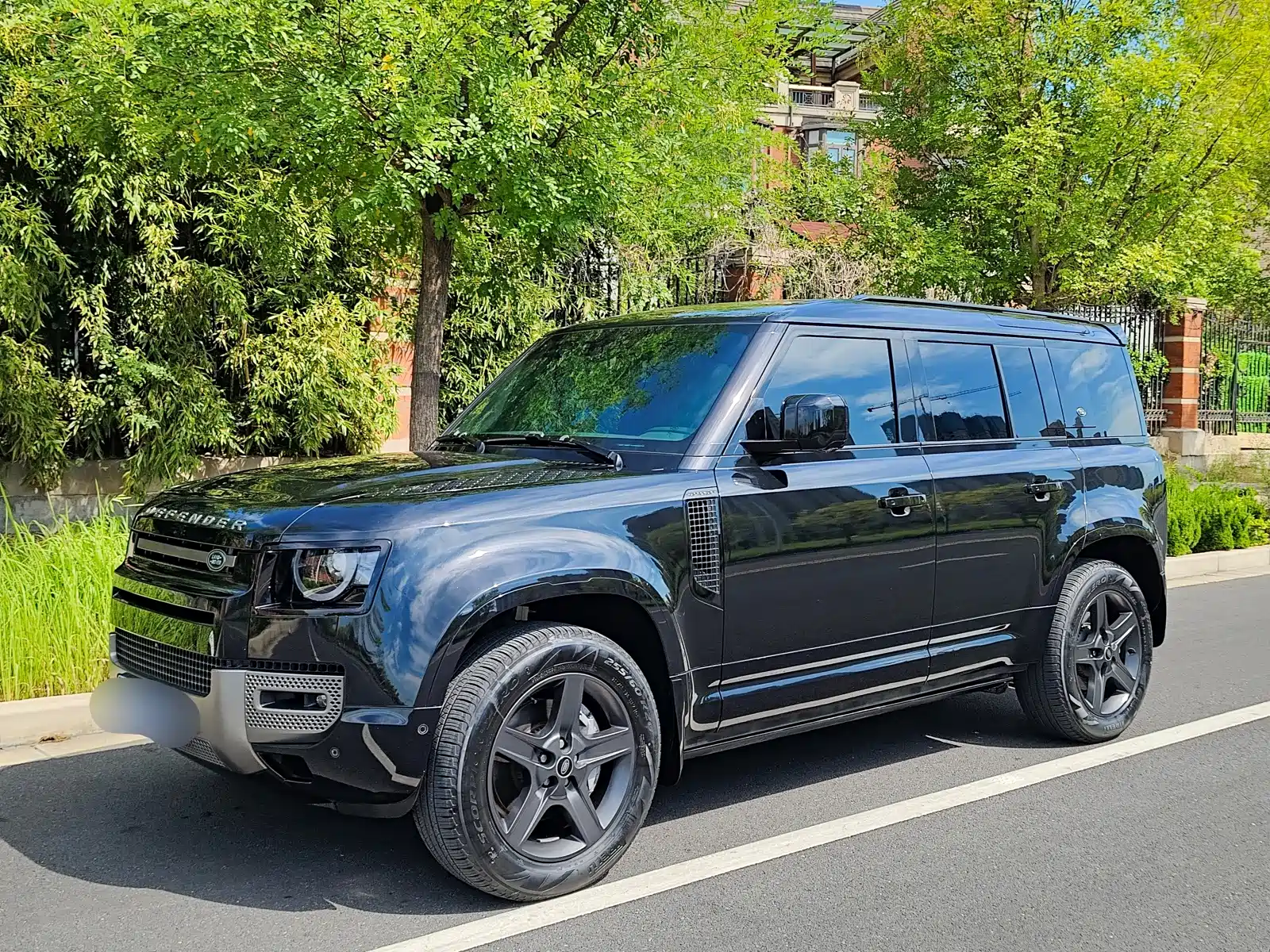 Фото 16 - Land Rover Defender