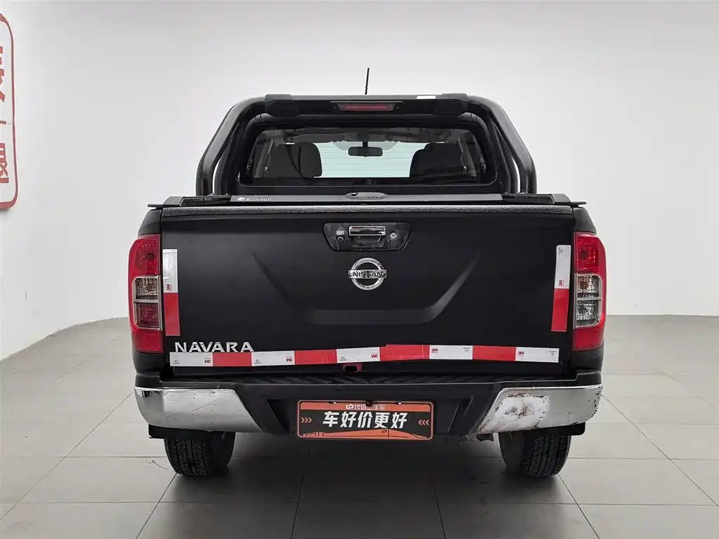 Nissan Navara 2017 Model 2.5L Automatic 4WD Luxury QR25 фото 4