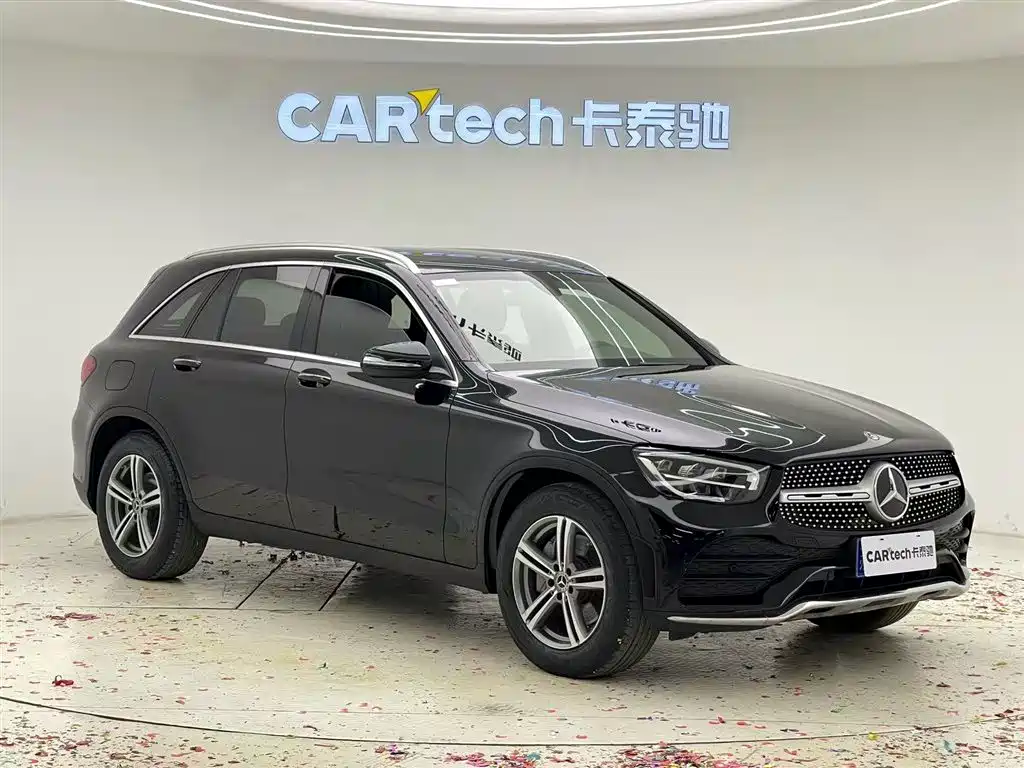 Mercedes-Benz GLC 2020 GLC 260 L 4MATIC Luxury фото 2