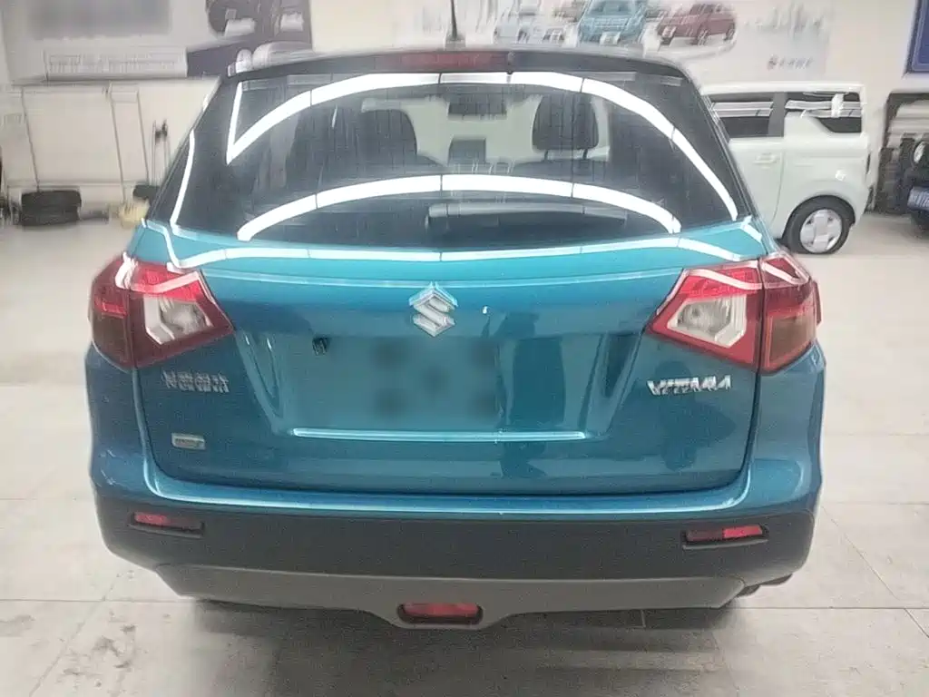 Фото 6 - Suzuki Vitara