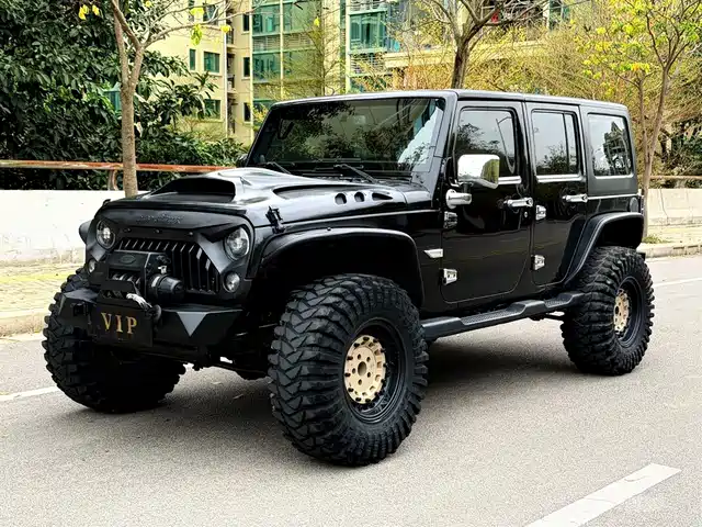 Jeep Wrangler 2015 3.0L Sahara 4-Door