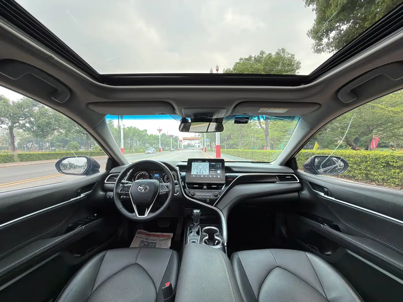 Toyota Camry 2021 2.0G Luxury Edition фото 15