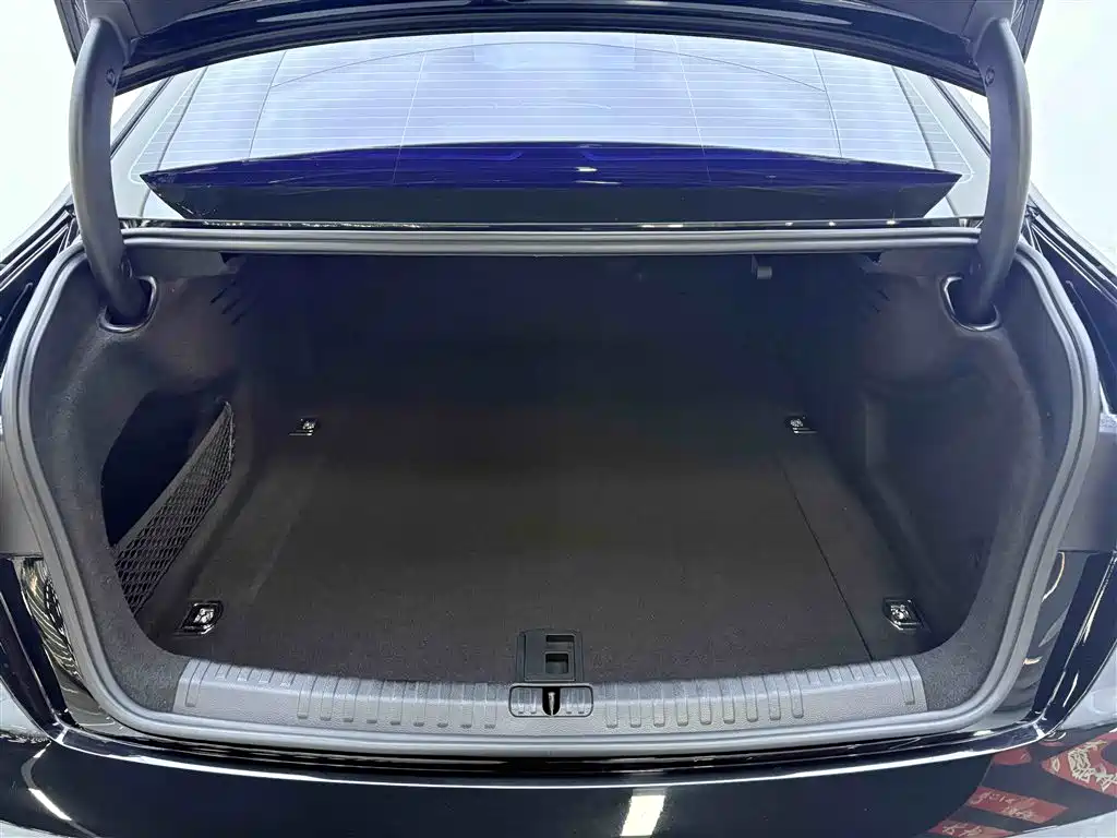 Audi A6L 2019 40 TFSI Luxury Elegance фото 13
