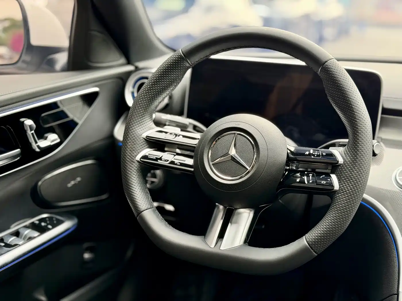 Mercedes-Benz C-Class 2023 C 260 L Sport фото 18
