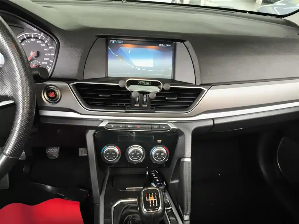 Haval H6 2018 Red Label Sport 1.5T Manual 2WD Elite фото 9