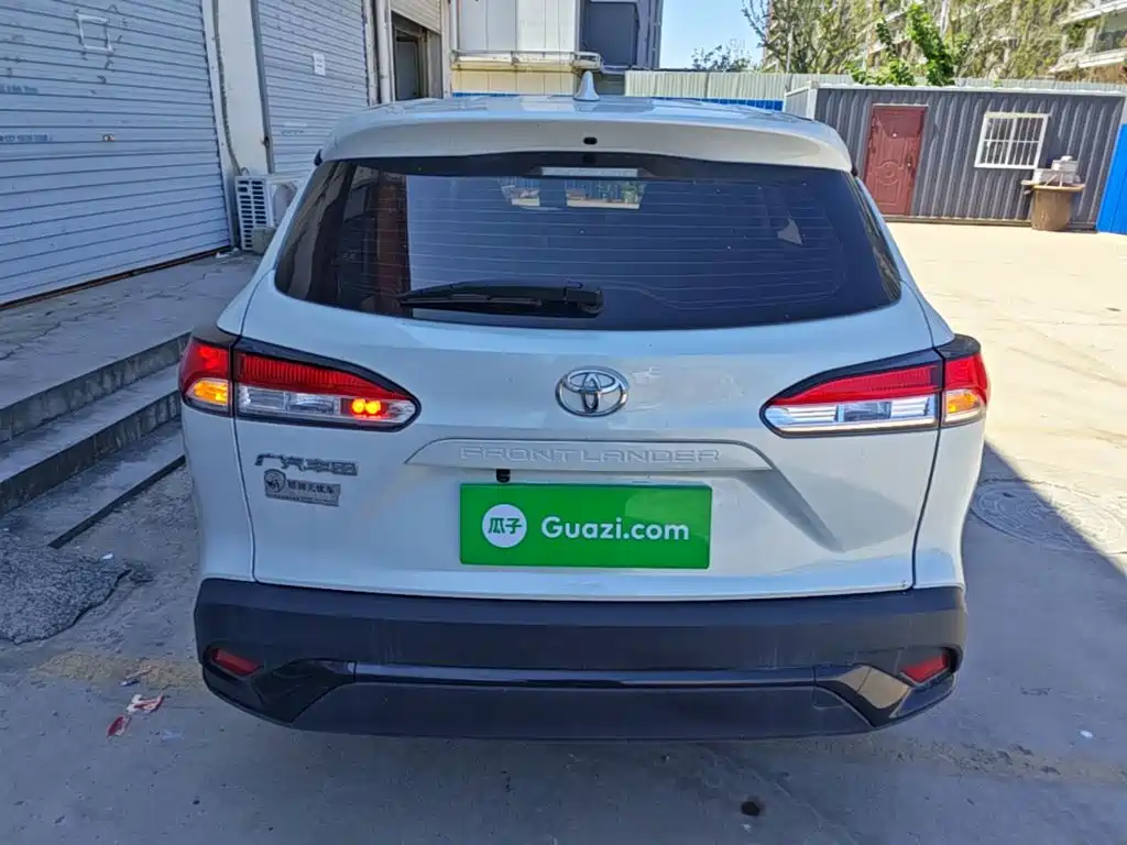 Photo 6 - Toyota Frontlander