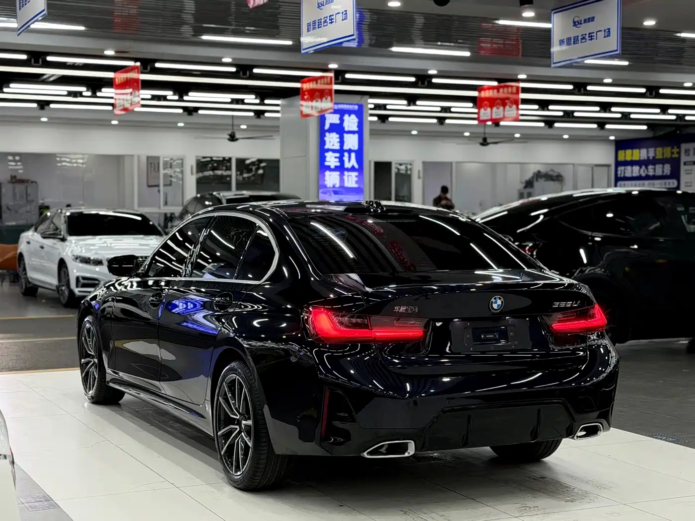 BMW 3 Series 2025 325Li M Sport Package фото 4