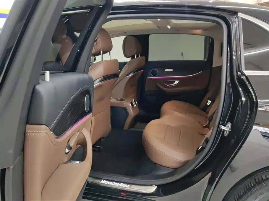Mercedes-Benz E-Class 2020 E 260 L Sport 4MATIC фото 11