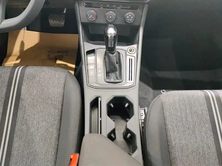 Volkswagen Lavida 2019 1.5L Automatic Trend Edition China VI фото 16