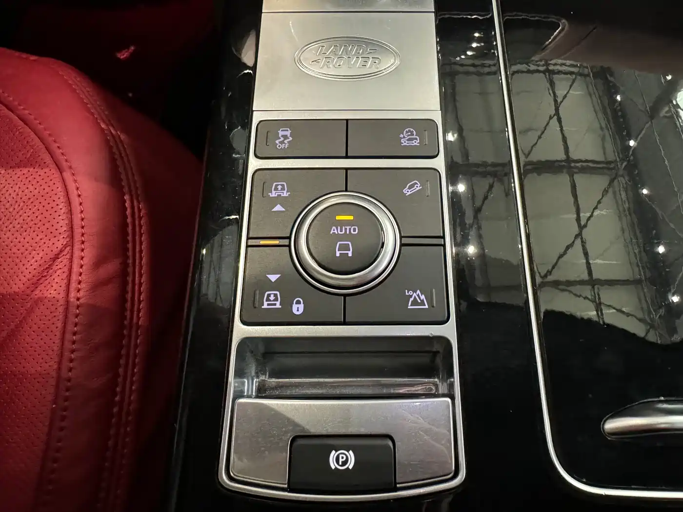 Land Rover Range Rover 2022 3.0 L6 400PS Prestige Genesis Extended Edition фото 21