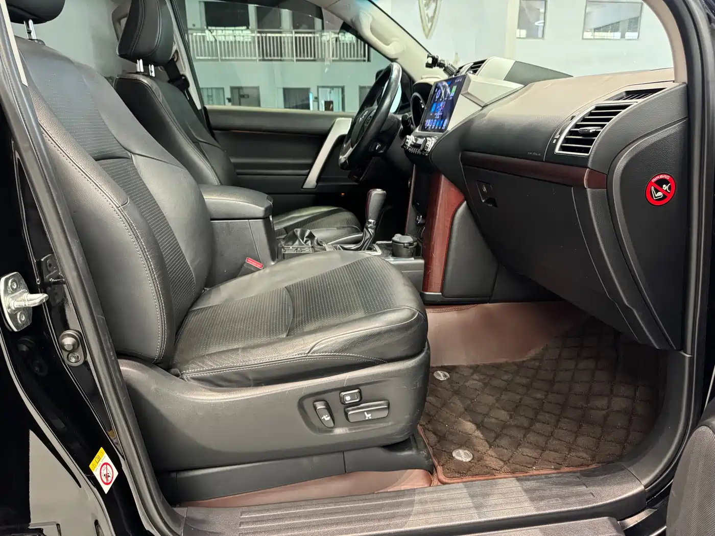 Toyota Prado 2014 4.0L Automatic TX-L фото 20