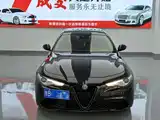 Фото 2 - Alfa Romeo Giulia