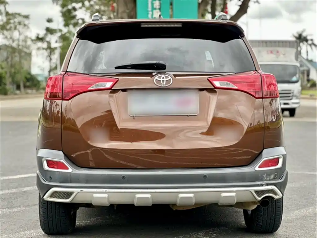 Toyota RAV4 Rongfang 2013 2.5L Auto 4WD Elite фото 8