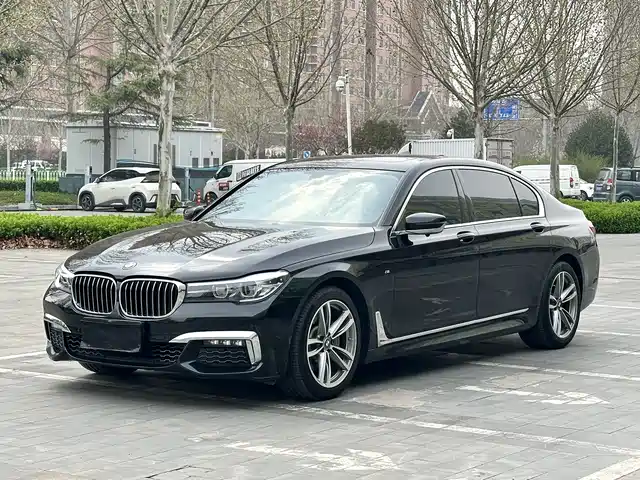 BMW 7 SERIES
