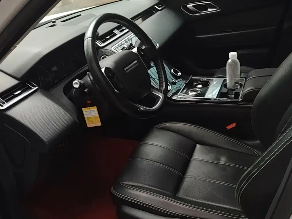 Фото 6 - Land Rover Range Rover Velar