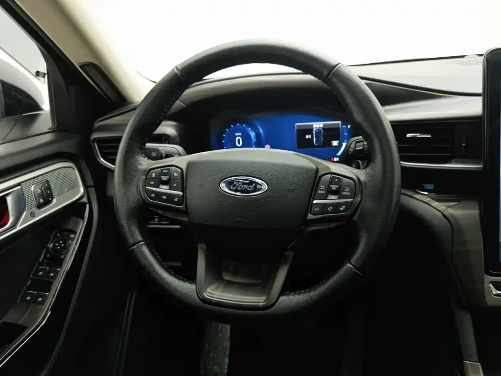 Ford Explorer 2021 2020 EcoBoost 285 AWD Titanium Edition 6-Seater