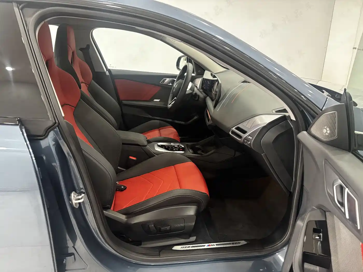 BMW 2 Series 2025 225L M Sport Moonlight Package фото 27