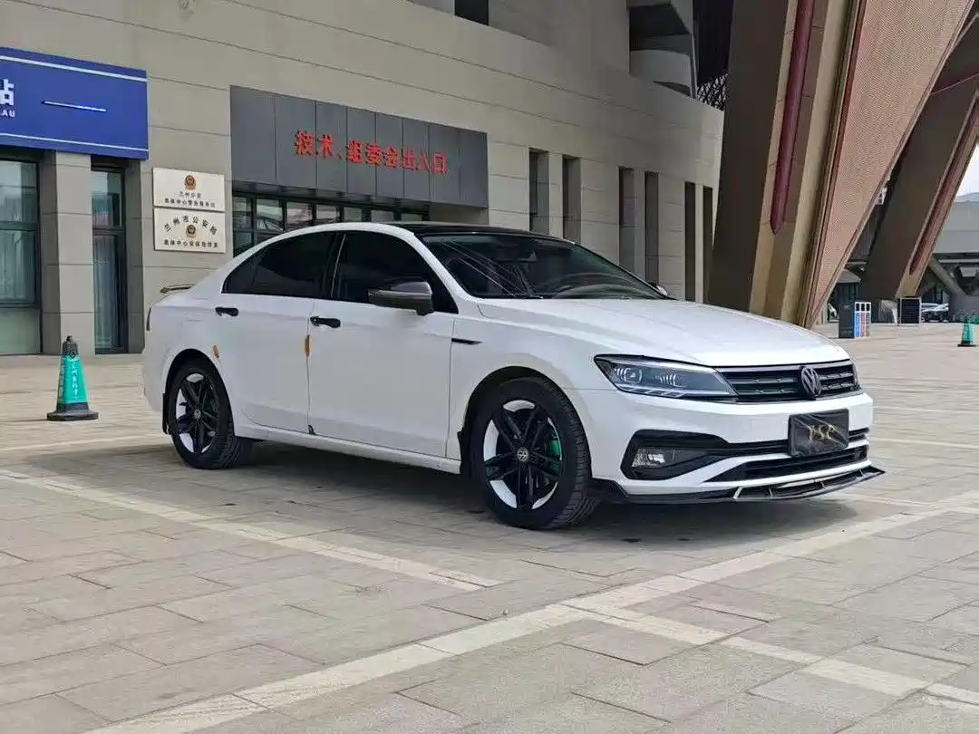 Volkswagen Lamando 2021 280TSI DSG Comfort Edition фото 3