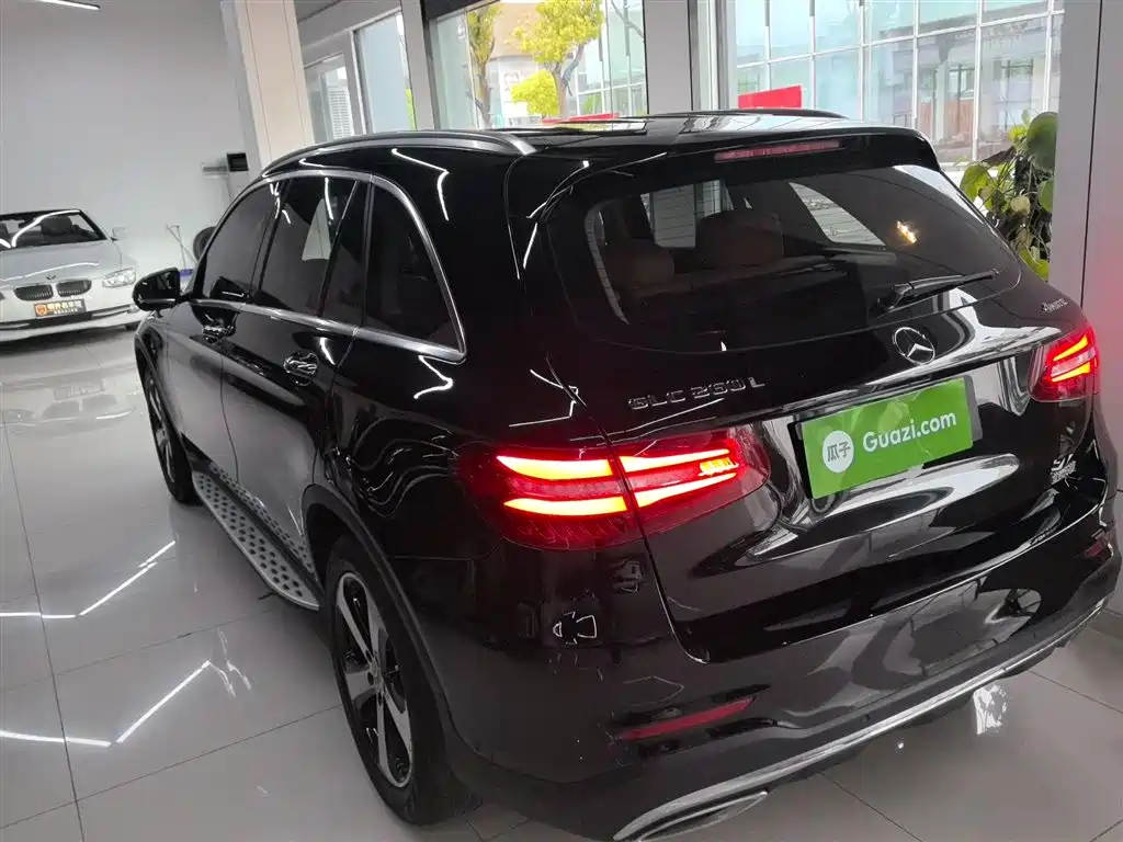 Mercedes-Benz GLC 2019 GLC 260 L 4MATIC Luxury фото 23