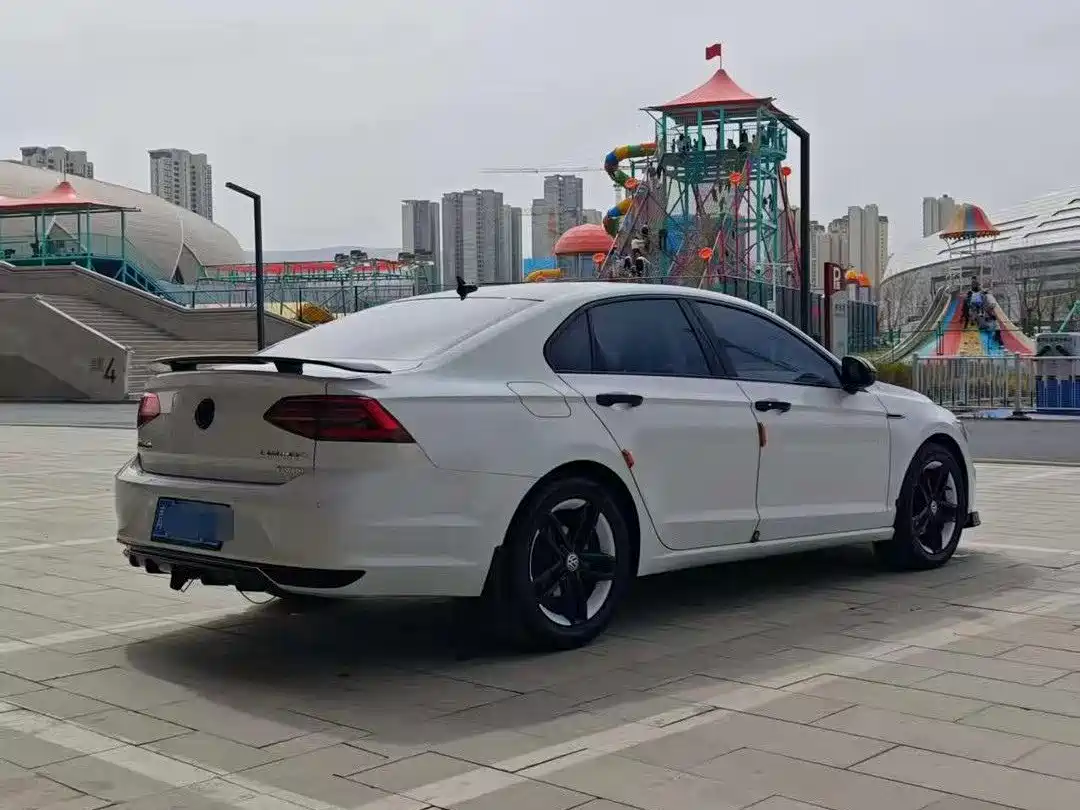 Volkswagen Lamando 2021 280TSI DSG Comfort Edition фото 5