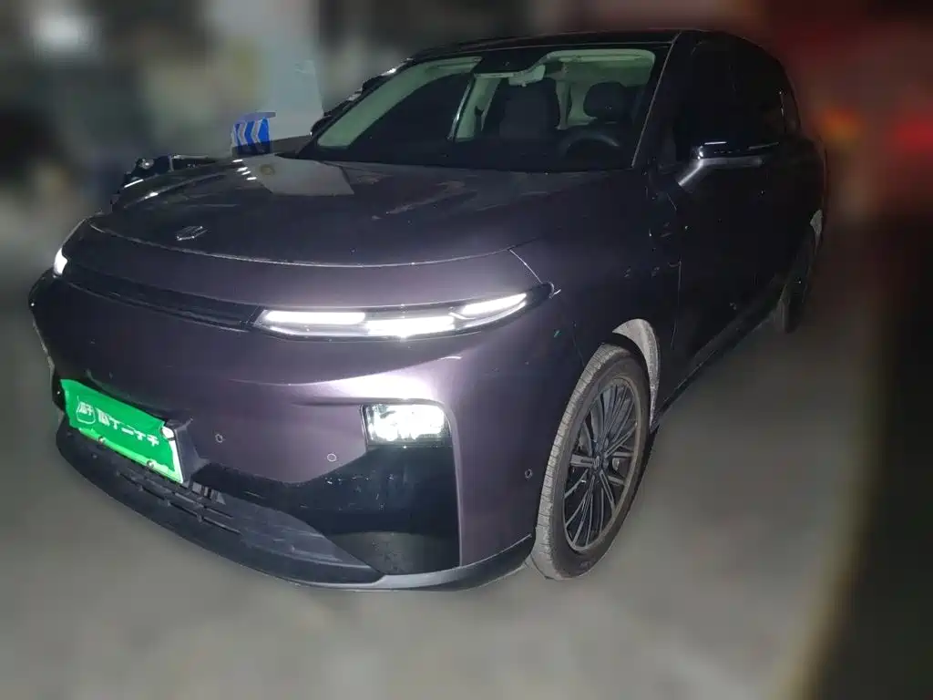 Leapmotor B10 2025