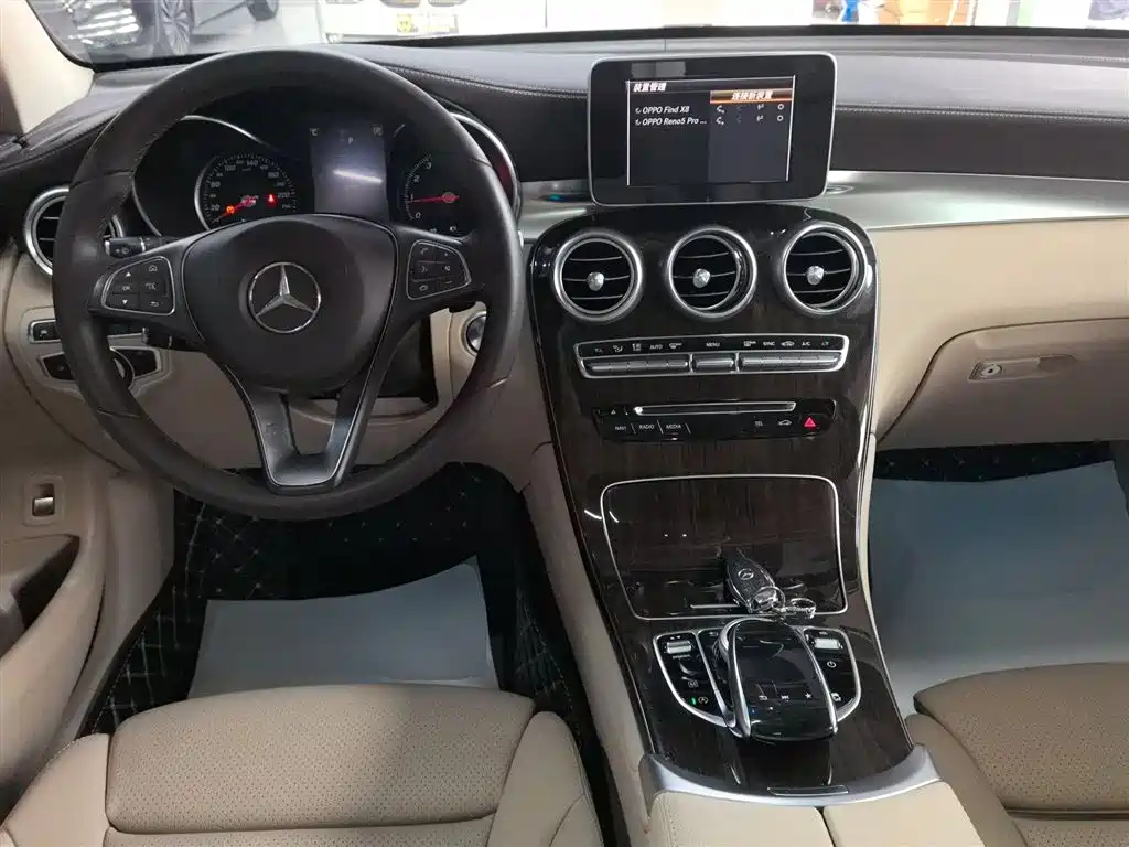 Mercedes-Benz GLC 2019 GLC 260 L 4MATIC Luxury фото 6