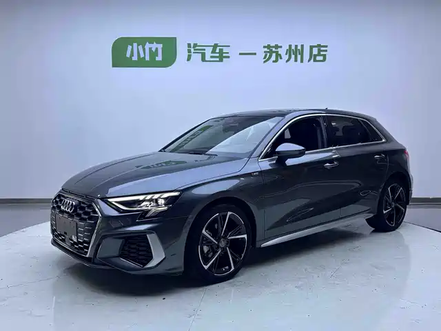 Audi A3 Sportback 35 TFSI, Стиль Спорт