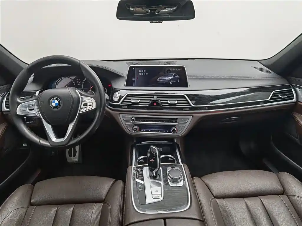 BMW 7 Series 2018 730Li Leading Type M Sport Package фото 5