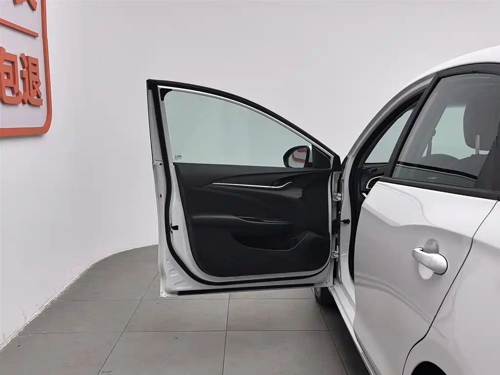 Buick Excelle 2019 18T Auto Connected Elite China VI фото 8