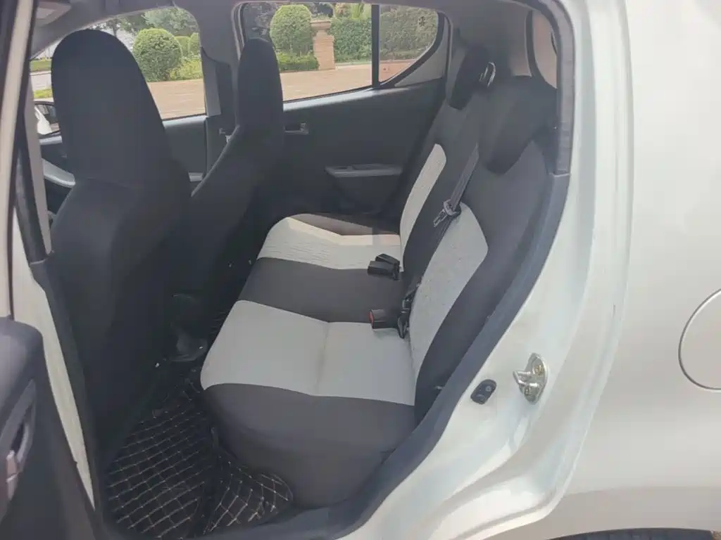Suzuki Alto 2017 2013 1.0L Automatic Deluxe