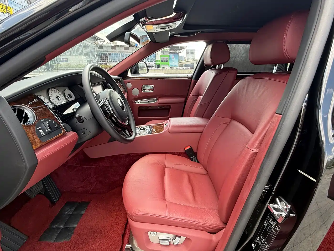 Rolls-Royce Ghost 2012 2012 6.6T Extended Version