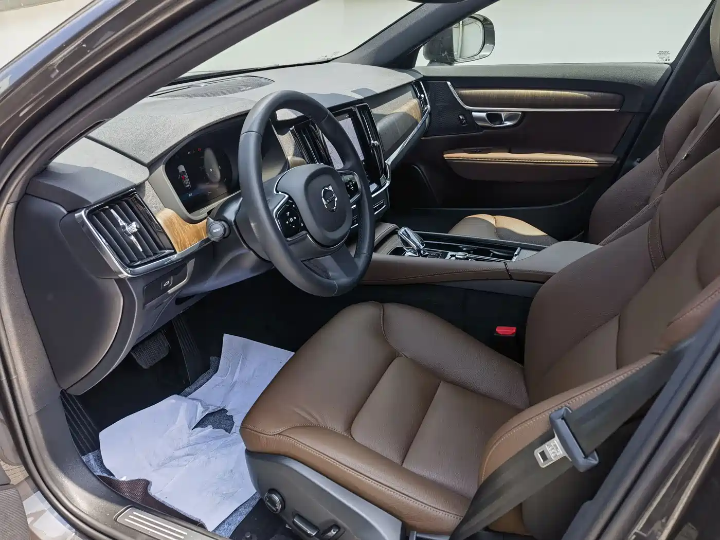 Volvo V90 2023 2024 Cross Country B5 AWD Wisdom Edition