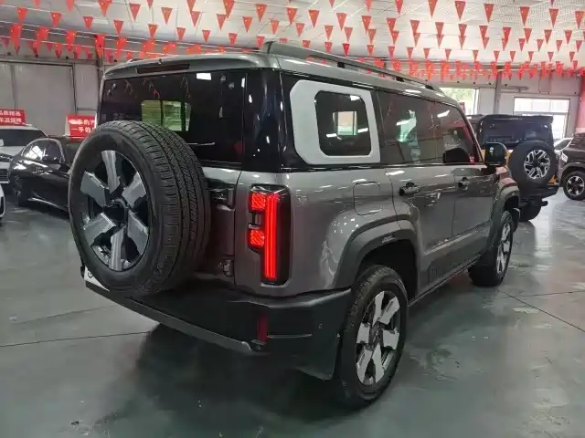 BAIC ORV Beijing Off-Road BJ40 Range Extender 2025 2025 Advanced Edition