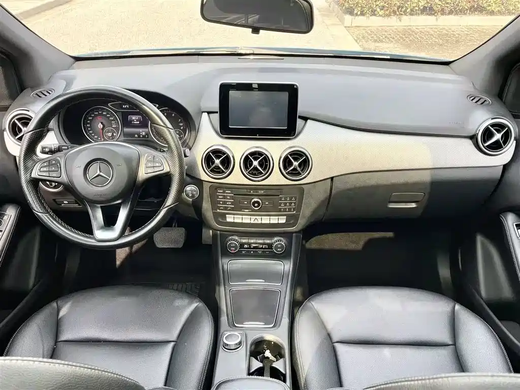 Mercedes-Benz B-Class 2015 B 200 Style фото 6