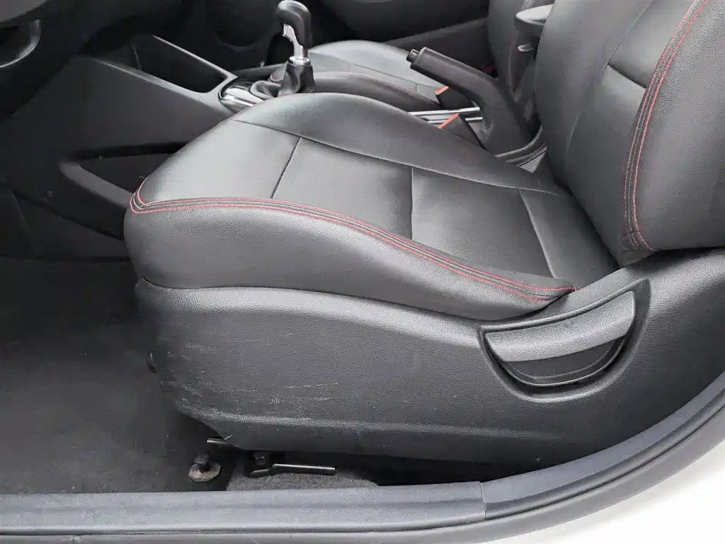 Kia K3 2016 1.6L Manual GL фото 20